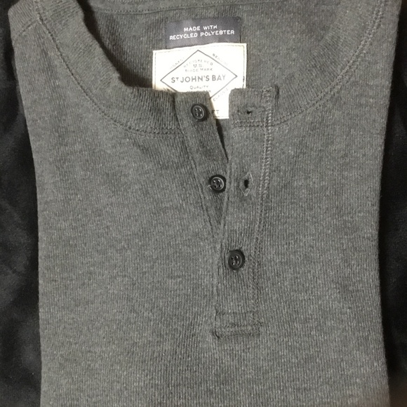 St JOHN’S BAY 3 Button Long Sleeve (CHARCOAL HEATHER) - Picture 7 of 7